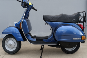Vespa 125 PX E