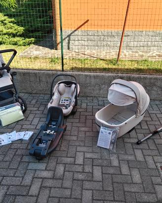 Trio Inglesina Aptica