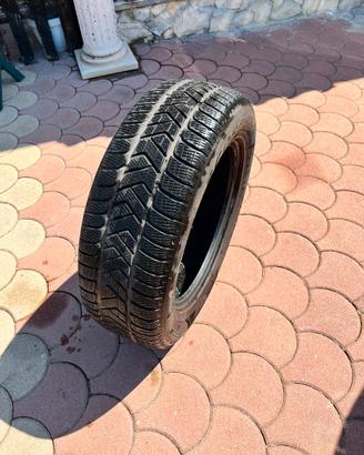 Pirelli Scorpion Winter 215/65 R17