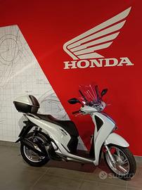 HONDA SH 150 ANNO 2019 COLORE WHITE