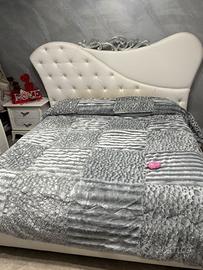 Letto a contenitore contemporaneo