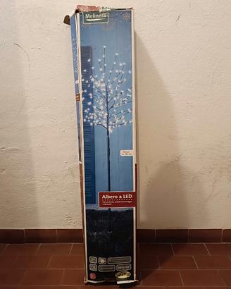 Albero a LED