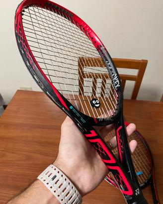 Coppia Yonex Vcore SV 100 + 1 racchetta Babolat