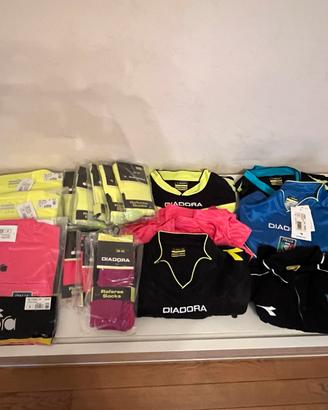 Lotto divise arbitro AIA figc diadora