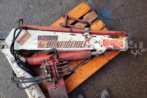 Gru Bonfiglioli per autocarro