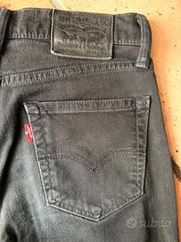 Pantaloni jeans Levi’s 511 uomo