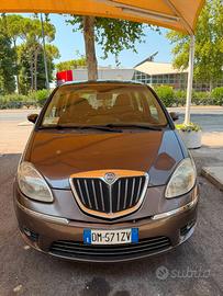 Lancia Musa 1300 Multijet