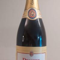 Bottiglia vino spumante dolce Conte di Cavour