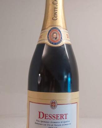 Bottiglia vino spumante dolce Conte di Cavour