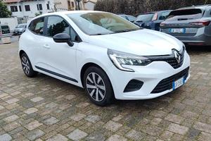 Renault Clio 1.0 SCE 2023 - Navi - Tagliando fatto