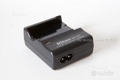Nikon MH-60 carica batteria