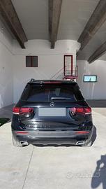 MERCEDES GLB