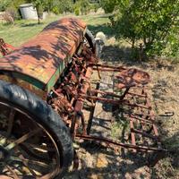 Pressa Massey Ferguson + altri 3 atttrezzi