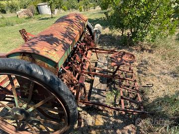 Pressa Massey Ferguson + altri 3 atttrezzi