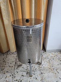 Serbatoio in acciaio inox 18/10(AISI 304) 150 litr
