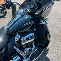 Harley Davidson Road glide 114