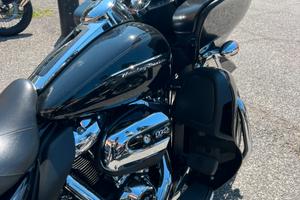 Harley Davidson Road glide 114