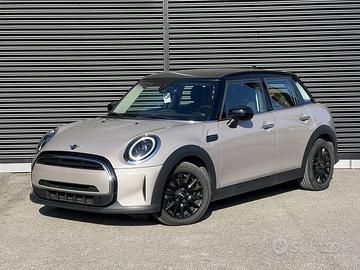 MINI Mini 5 porte Mini 1.5 Cooper 5p auto 136cv