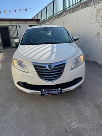 Lancia Ypsilon 0.9 TwinAir 85 CV 5 porte Metano Ec