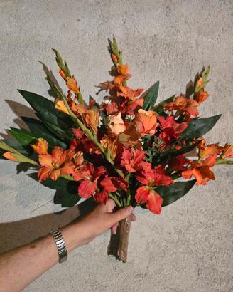 composizione fiori finti