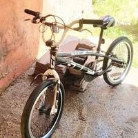 Bicicletta bmw Aurelia per bambini 8-11 anni