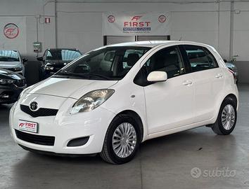 Toyota Yaris 1.3 5 porte Sol