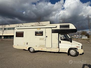 CAMPER ADRIATIK 6 POSTI FIAT 2.5 TD DEL 1991