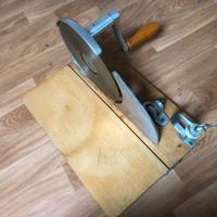 Affettatrice manuale vintage Made in Germany