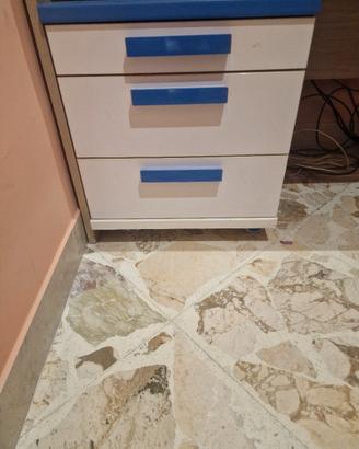 comodino 