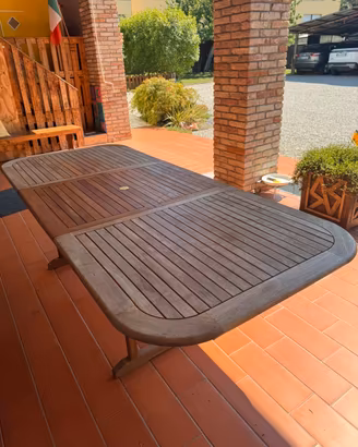 Tavolo da giardino in legno balau