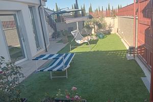 Indipendente vicinissimo chiesa San Pio e ospedale