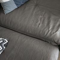 Divano angolare simil pelle