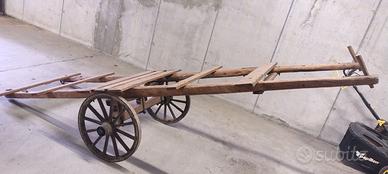 Carretto in legno vintage
