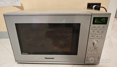 Forno Microonde Panasonic NN-GD462M GUASTO