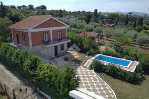 VILLA SINGOLA A GALLICANO NEL LAZIO