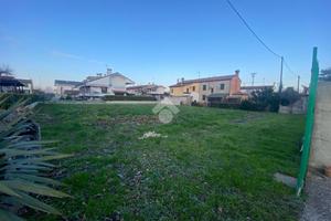 TER. RESIDENZIALE A CANDIANA