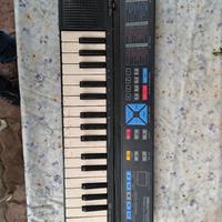 Tastiera Yamaha PSS-100