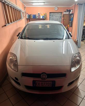 Fiat bravo 2011 1.6 90 cv -6 marce