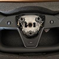 Volante YokeTesla Model 3/Y (riscaldato)come Nuovo