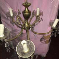 Lampadario vintage con gocce di cristallo