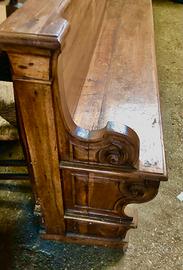 Panca in noce del 1700