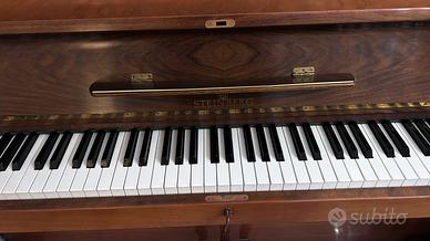 Pianoforte verticale Steinberg