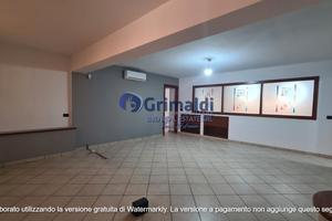 Grande e luminoso ufficio 3 vani Casteldaccia