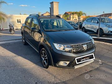 Dacia Sandero Stepway 1.5 Blue dCi 15th Anniversar