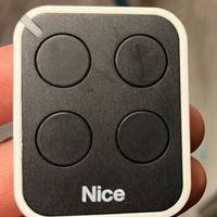 Telecomando apri cancello basculante NICE