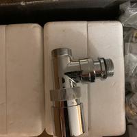 Rubinetti per termosifoni da arredo