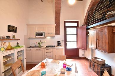 Bilocale Siena Nord, con terrazza e wifi