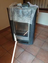 Stufa a pellet usata