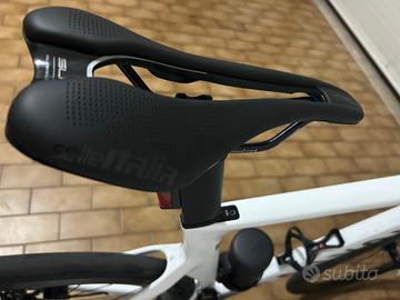 Sella Italia SLR boost superflow S saddle