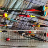 diversi galleggianti 